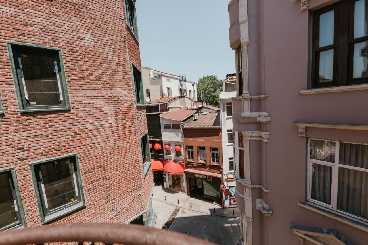 Galadoo Suites Istanbul Exterior photo