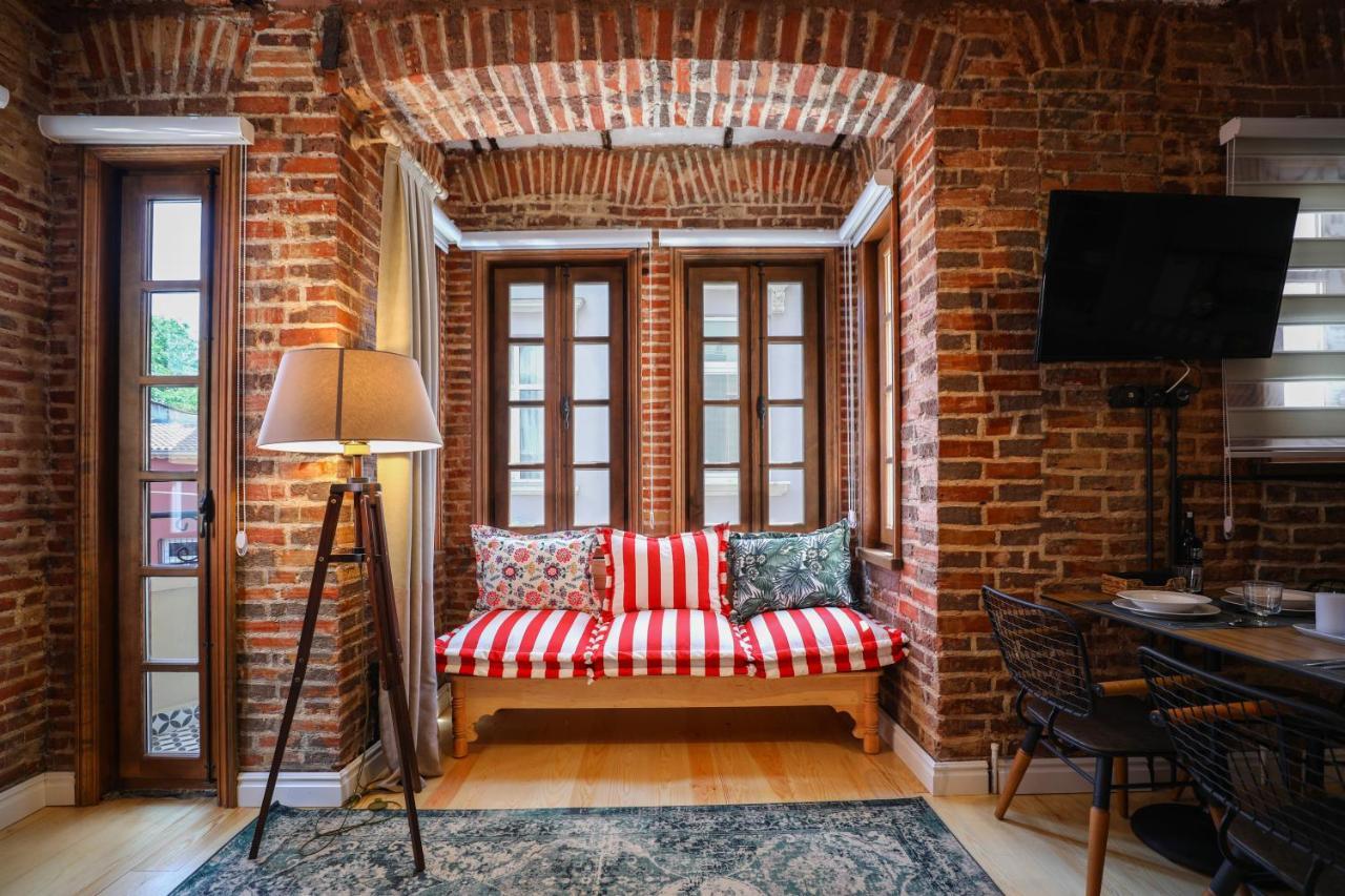 Galadoo Suites Istanbul Exterior photo